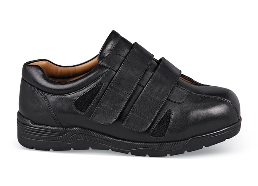 Black Darren Dual Strap Shoe | Hitchcock Wide Shoes