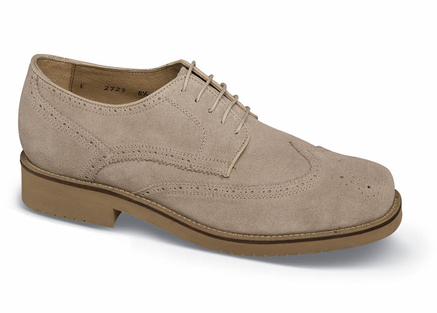 Sand Suede XD Wing-Tip Oxford | Hitchcock Wide Shoes