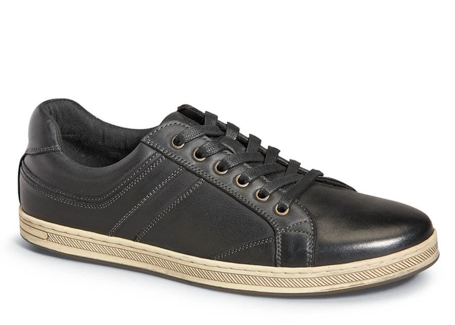 Black Leather Lucas Sneaker | Hitchcock Wide Shoes